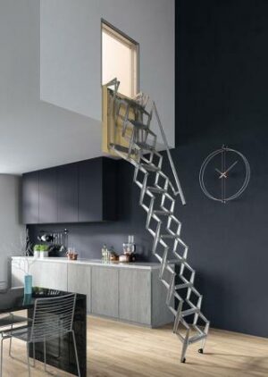 SCALA RETRATTILE ACC. PER PARETE VERTICALE
