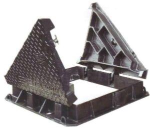 CHIUSINO GHISA TELECOM TELAIO 705X740-2 COPERCHI 60X60 D400